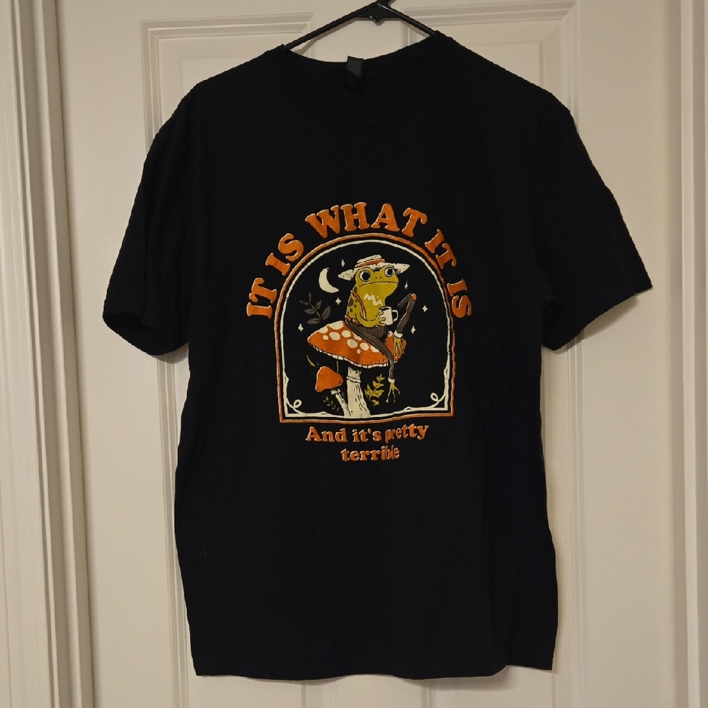 Gildan Black T-Shirt with Orange Reptile Design